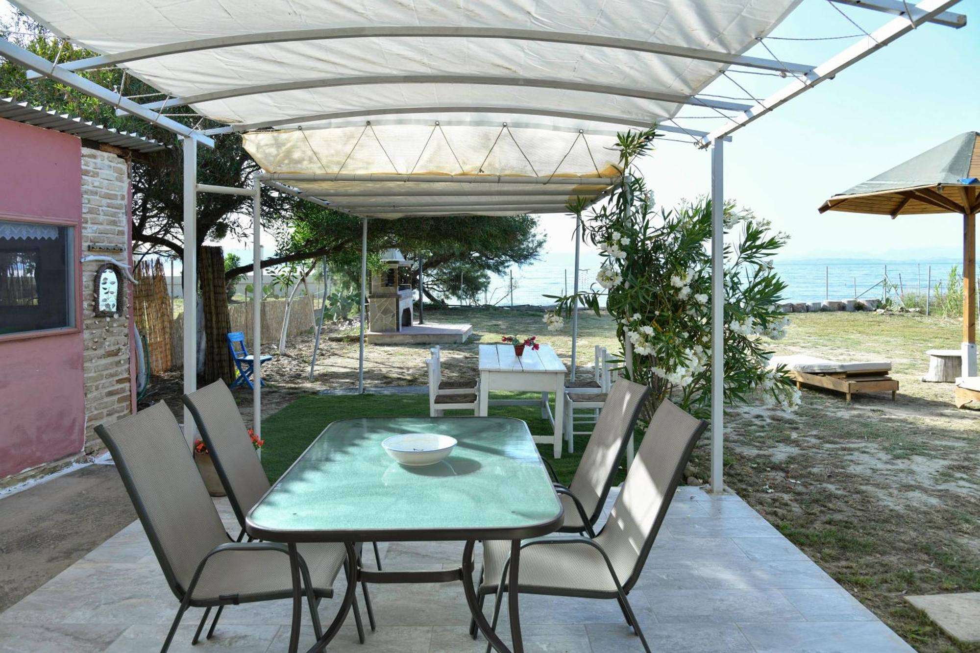 הוילה לפקימי Vasilikis Sea House מראה חיצוני תמונה